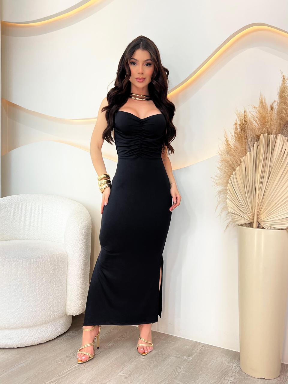 VESTIDO MIDI COM DETALHE DOURADO NAS COSTAS